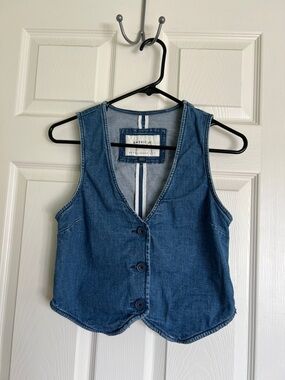 American Eagle Outfitters Blue Denim Button-Front Vest